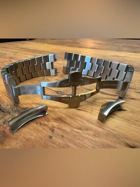 Panerai metal bracelet/strap for 24mm band PAMs. End links INCLUDED.
